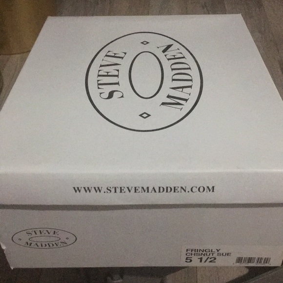 Steve Madden Fringly Sandals - Picture 2 of 3